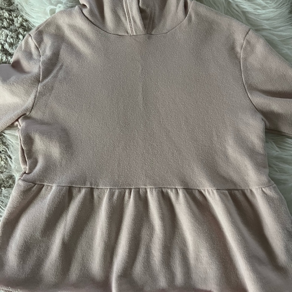 Girls Abercrombie sweater with hood